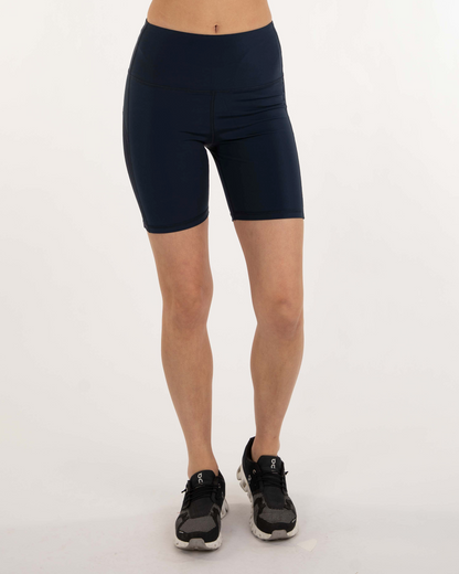 Incline Silkiflex™ Biker Short High Waist 6"