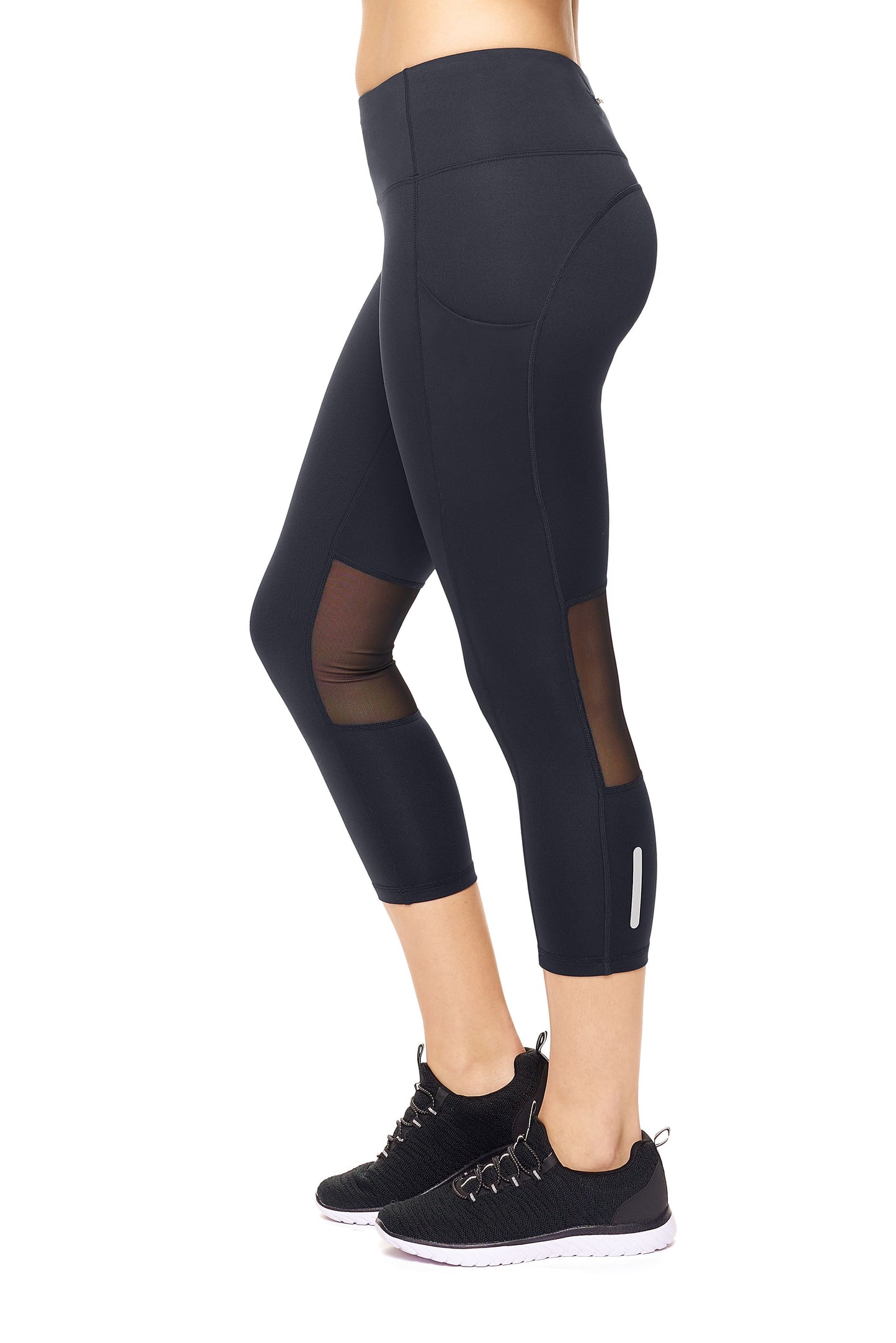 Mid-Rise Pocketed Mesh Panel Capri Leggings