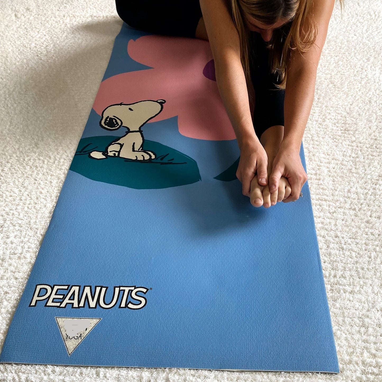 Ascend Yoga Mat Peanuts Snoopy Flower Blue Mat