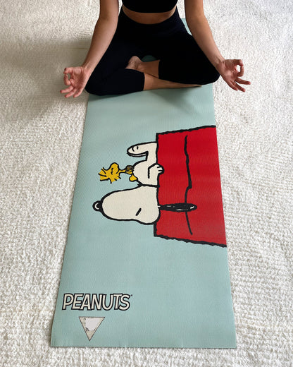 Ascend Yoga Mat Peanuts Snoopy House Mat